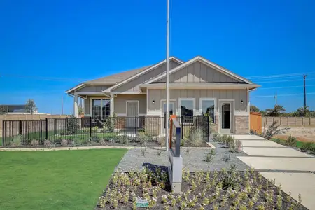 New construction Single-Family house 472 Josey Wales Dr, Jarrell, TX 76537 plan Freestone First - image