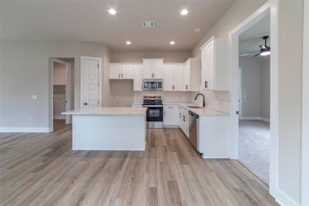 New construction Single-Family house 639 Magnolia Ln, Cottonwood Shores, TX 78657 - image 8