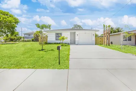 New construction Single-Family house 927 Sw 2Nd Ave, Deerfield Beach, FL 33441 null- photo 0