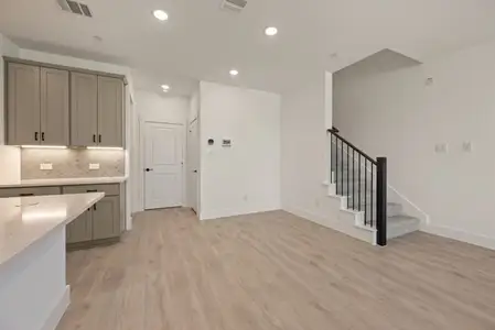 New construction Townhouse house 4513 Lamplights Dr, Celina, TX 75078 plan Aurora Modern - image 4