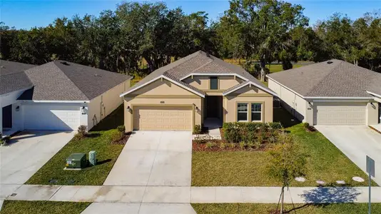 New construction Single-Family house 4355 Pebbles Throw Dr, Kissimmee, FL 34746 - image