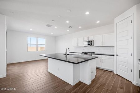 New construction Single-Family house 25194 N 172Nd Ln, Surprise, AZ 85387 Sienna- photo 8 8