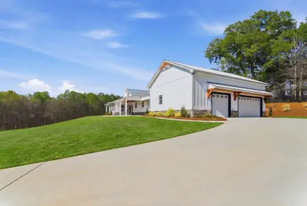 New construction Single-Family house 1505 Elders Mill Rd, Senoia, GA 30276 - image