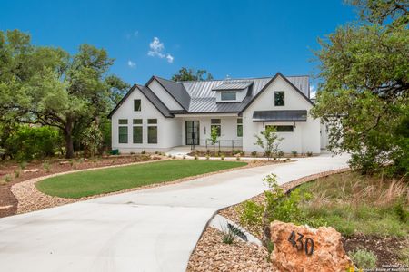 New construction Single-Family house 430 Arthur Ct, Spring Branch, TX 78070 null- photo 0