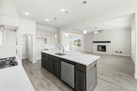 New construction Single-Family house 808 Stone Eagle Dr, Azle, TX 76020 plan Cherry - image 11