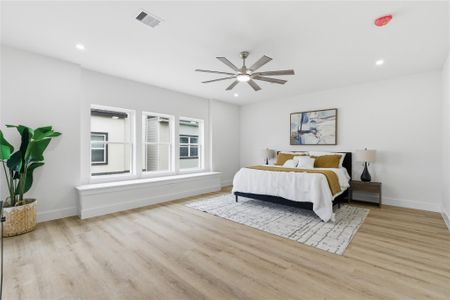 New construction Single-Family house 1420 W 34Th 1/2 St, Houston, TX 77018 - image 15