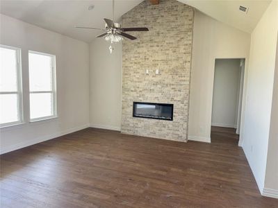 New construction Single-Family house 128 Fan Mill Trl, Weatherford, TX 76085 plan Canyon - image 10