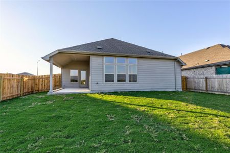 New construction Single-Family house 13521 William Tyler Way, Manor, TX 78653 Premier Series - Oleander- photo 28 28