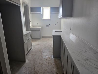 New construction Single-Family house 9646 Lakeside Oaks Dr, Plantersville, TX 77363 - image 8