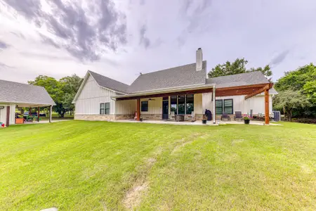 Oak Water Ranch by Zeal Home Builders in Granbury - photo 0