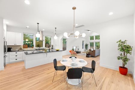 New construction Single-Family house 1506 Tillery St, Austin, TX 78702 null- photo 8 8
