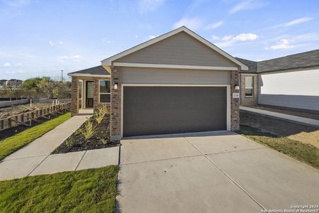 New construction Single-Family house 13027 Club House Blvd, San Antonio, TX 78221 - photo 0