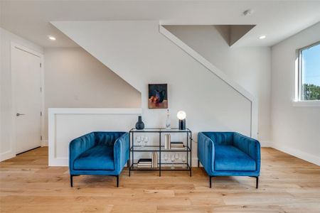 New construction Townhouse house 3940 Spring Valley Rd, Unit 3, Farmers Branch, TX 75219 - image 9