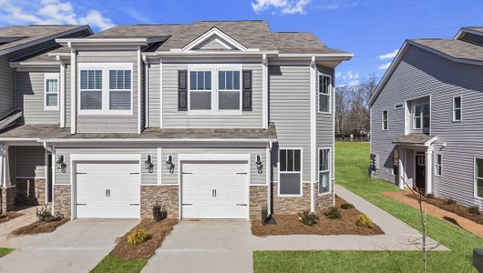 New construction Single-Family house 379 Lagoon Rd, Fletcher, NC 28732 plan Carson - image