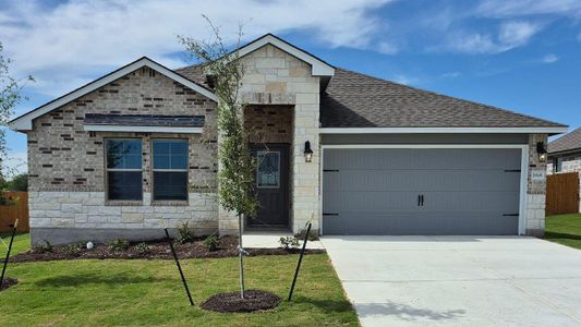 New construction Single-Family house 168 Creekfall Rd, Burnet, TX 78611 Alpine- photo 0