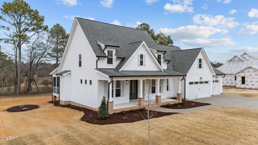 New construction Single-Family house 120 Lane Farms Way Wy, Holly Springs, NC 27540 null- photo 2 2