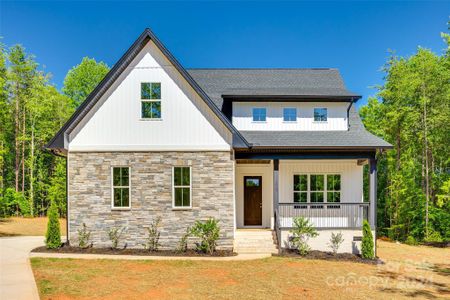 New construction Single-Family house 2620 Moon Creek Lane, Clover, SC 29710 - photo 0