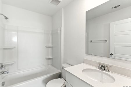 New construction Single-Family house 5159 Bay Breeze, San Antonio, TX 78245 plan Sandalwood - image 10