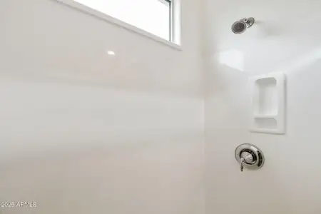 New construction Single-Family house 17300 W Dahlia Dr, Surprise, AZ 85388 plan Plan 3159 - image 20