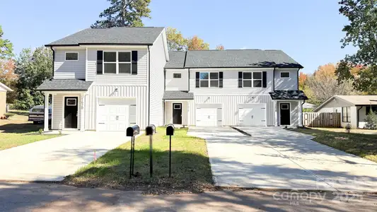 New construction Townhouse house 1616 Byrum St, Charlotte, NC 28216 - image