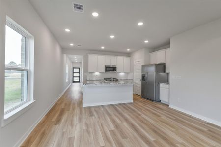 New construction Single-Family house 245 Harlingen Dr, Magnolia, TX 77354 plan The Colorado G - image 8