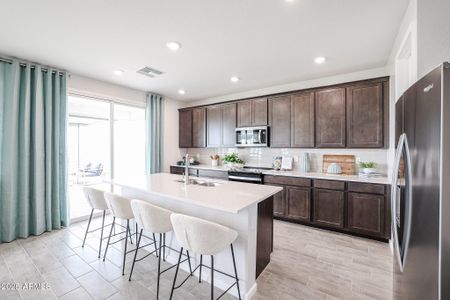 New construction Single-Family house 18018 W Creedance Blvd, Surprise, AZ 85387 plan Marion - image 5