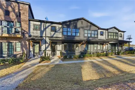 New construction Townhouse house 947 Willingham Dr, Unit 2, Hapeville, GA 30354 - image