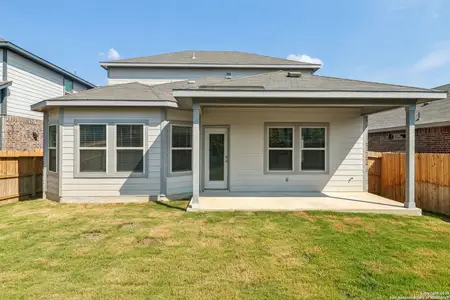 New construction Single-Family house 6330 Comanche Coyote, San Antonio, TX 78233 plan Matador (870) - image