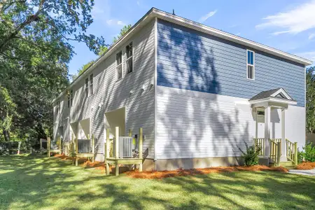 New construction Single-Family house 101 Langley Drive, Summerville, SC 29485 - photo 4 4