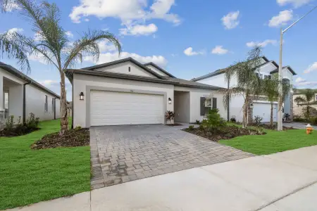 New construction Single-Family house 5591 Freesia Dr, Lakeland, FL 33811 plan Miranda - image