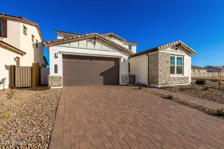 New construction Single-Family house 19387 S 213Th Wy, Queen Creek, AZ 85142 plan 4026 Elevation D - image
