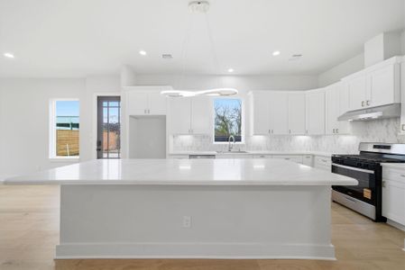 New construction Single-Family house 328 Janisch, Unit C, Houston, TX 77018 - image 11