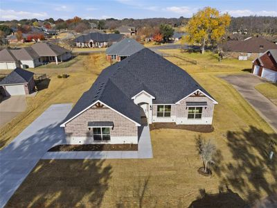 New construction Single-Family house 6002 Oakwood Ct, Granbury, TX 76049 - image