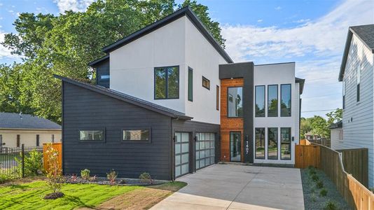 New construction Single-Family house 1407 Pueblo St, Dallas, TX 75212 - image