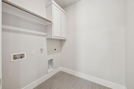 New construction Single-Family house 8261 Emsworth Dr, Dallas, TX 75231 null- photo 19 19