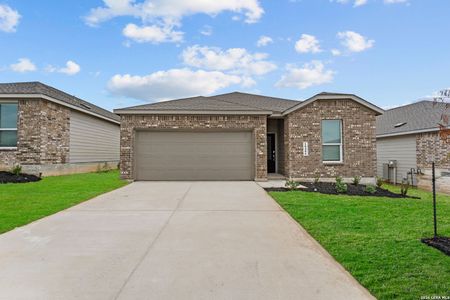 New construction Single-Family house 10406 Bluegill Wy, San Antonio, TX 78224 plan Clearwater - image