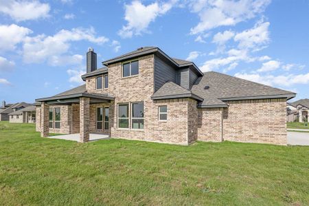 New construction Single-Family house 670 Wales Ct, Waxahachie, TX 75167 - image