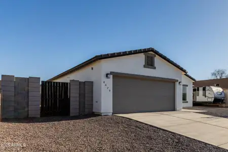 New construction Single-Family house 8679 W Raven Dr, Arizona City, AZ 85123 - image