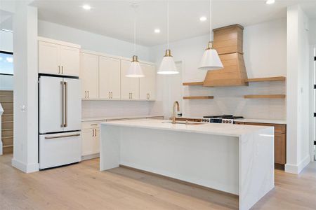 Kitchen, Similar Model