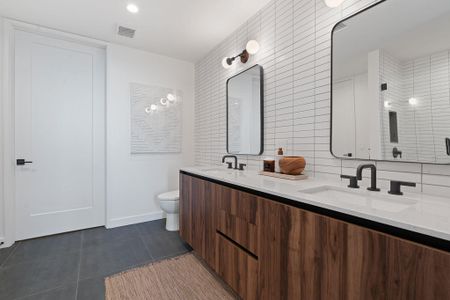 New construction Condo house 84 East Ave, Unit 3705, Austin, TX 78701 - image 9