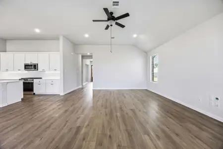New construction Single-Family house 1506 Red Clover Ave, Van Alstyne, TX 75495 plan Baker - image 13