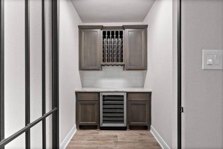 New construction Single-Family house 29627 Apple Glen Ct, Fulshear, TX 77423 plan Raleigh 3530 - image