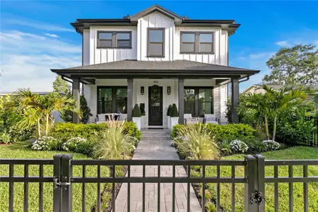New construction Single-Family house 468 44Th Ave N, St. Petersburg, FL 33703 - image