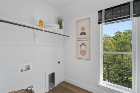 New construction Townhouse house 9420 Laurel Wreath Dr, Forney, TX 75126 plan Austin - Modern - image 11