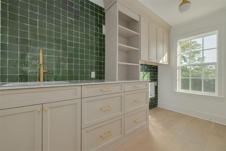 New construction Single-Family house 705 17Th Ave Ne, St. Petersburg, FL 33704 - image 10