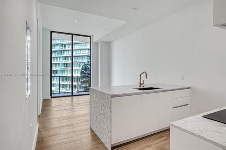 New construction Condo house 2655 S Bayshore Dr, Unit 1007, Miami, FL 33139 null- photo 1 1