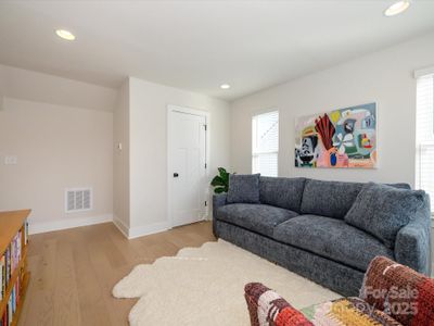 New construction Townhouse house 5104 York Park Ln, Charlotte, NC 28217 - image 7