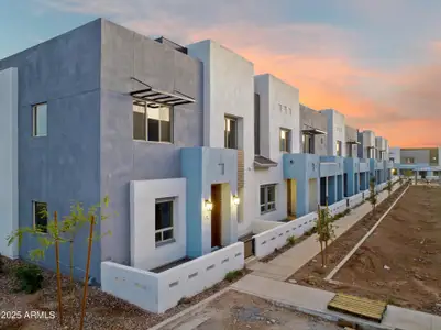 New construction Townhouse house 733 E Commonwealth Ave, Unit 26, Chandler, AZ 85225 - image 4