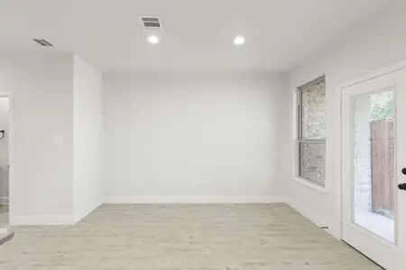 New construction Townhouse house 6945 Mustang Isle Dr, Dallas, TX 75228 plan Amber - image 6