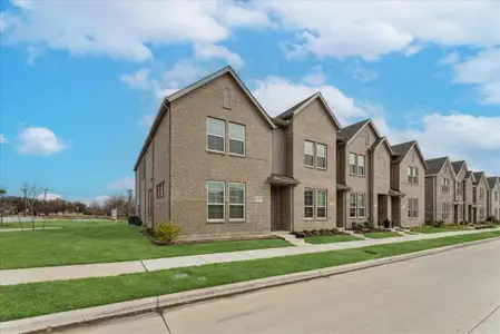 New construction Townhouse house 5103 Community St, Haltom City, TX 76117 null- photo 2 2